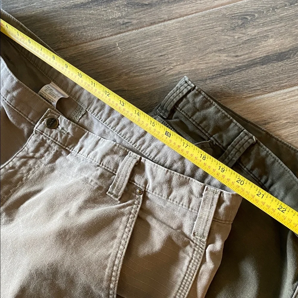 Men's Cargo Shorts - Tan and Olive Carhartt 42 Waist Relax Fit